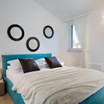 Adonis Villa *
