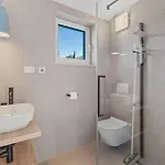 Adonis Villa Kršan