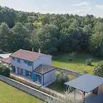 Villa Adonis