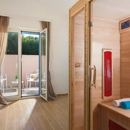 Adonis Villa Kršan